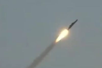 Iran Bikin Rudal Hipersonik yang Bisa Jangkau AS, Ancam Cincang Donald Trump