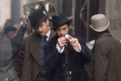 Sutradara Jelaskan Alasan Sherlock Holmes 3 Terus Tertunda, Gara-gara Robert Downey Jr