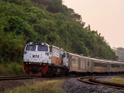 Mulai Dijual Hari Ini, Intip Jadwal Pemesanan Tiket Kereta Api Lebaran 2023!