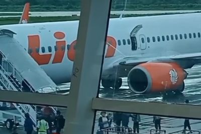 Kronologi Pesawat Lion Air Batal Terbang karena HP Berasap, Penumpang Buka Jendela Darurat