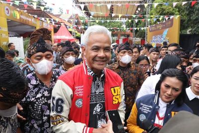 Siap Terima Keluh Kesah Masyarakat, Ganjar Sediakan Layanan Laporan Anonim di Jateng