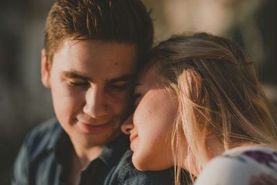 10 Panggilan Sayang Bahasa Inggris untuk Pacar dan Suami Istri
