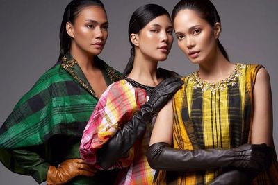 Busana Tanah Anoa by Defrico Audy Melenggang Cantik di IFW 2023