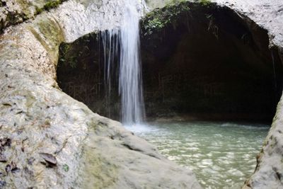Keindahan Air Terjun Cinta di NTT yang Belum Terjamah, Cocok Banget Buat Healing!