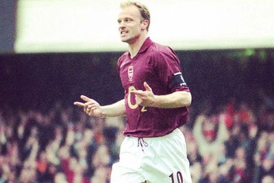 Cerita Legenda Arsenal Dennis Bergkamp yang Phobia Tinggi, Alasannya Bikin Geleng-geleng