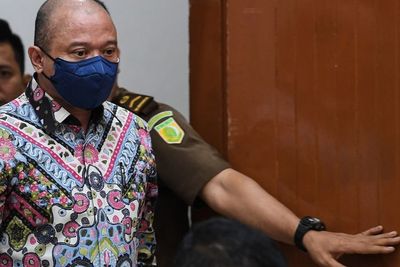Terjerat Kasus Narkoba hingga Isu Selingkuh, Irjen Teddy Minahasa Dinilai Layak Dipecat