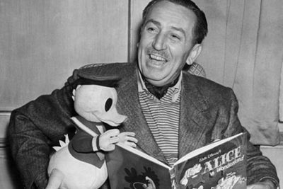 Konspirasi Jasad Walt Disney Dibekukan untuk Dibangkitkan Lagi, Ditutupi dengan Frozen