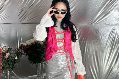 Rachel Vennya Pamer OOTD Dress Silver Mirip Aluminium Foil, Netizen: Buna Mau Diangetin?