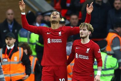 Cody Gakpo Bikin Gol, Liverpool Unggul 1-0 atas MU di Babak Pertama!