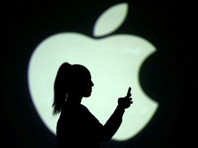 Apple Gandeng Meta untuk Diskusikan Integrasi AI Generatif di iPhone