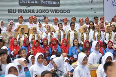 Ibu Negara dan OASE KIM Gencarkan Permainan Tradisional demi Dukung Gerakan Sekolah Sehat