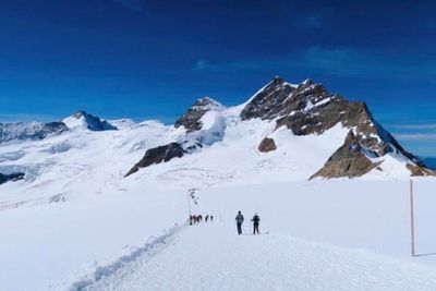 Menikmati Jungfrau Swiss, Stasiun Tertinggi di Eropa yang Tawarkan Pemandangan Alpen