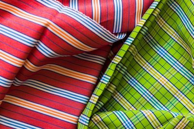 Sarung Jenis Ini Diprediksi Bakal Jadi Tren Fashion Pria di Ramadhan 2023, Kenapa?
