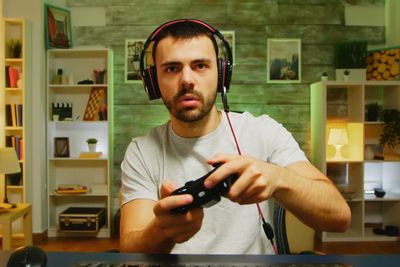 Unik, Orang Tua Sewa Pro Player Biar Anaknya Gak Kecanduan Game Online