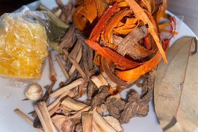 Herbal Drink sekaligus Spa, Wedang Uwuh Bisri Hadirkan Rempah Kaya Manfaat