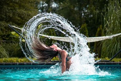 Usai Kalah Gugatan, Berlin Izinkan Perempuan Tanpa Busana di Kolam Renang Umum