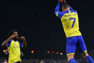 Tendangan Free Kick Mario ke Kepala David, Sempat Selebrasi Ala Cristiano Ronaldo