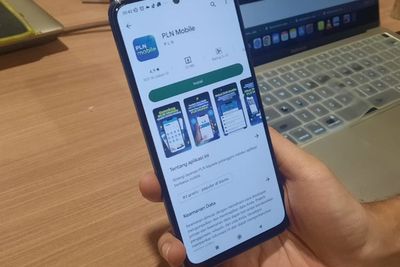 Aplikasi PLN Mobile Beri Kemudahan Beli Motor Listrik, Ada Voucher hingga Undian Umrah