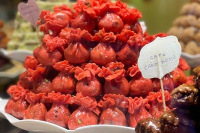Berburu Aneka Kue Halal nan Estetik di Belgia, Segini Harganya!