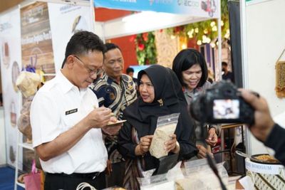 Wali Kota Pontianak Dorong Produk UMKM Kantongi Sertifikat Halal