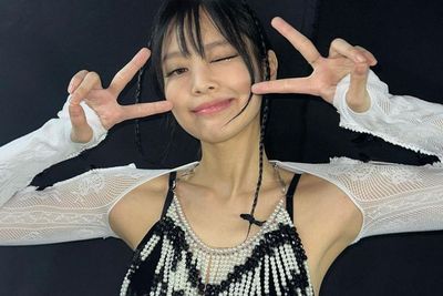 Koper Jennie BLACKPINK Diduga Ketinggalan di Soetta, Netizen: Ya Ampun Bisa-bisanya