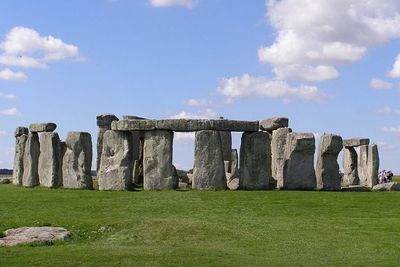 Ilmuwan Temukan Versi Awal Stonehenge yang Berusia 500 Tahun Lebih Tua