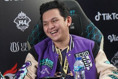 KarlTzy Dapat Penghargaan Smart Player of the Year untuk MPL Filipina Season 11