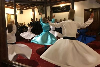 Whirling Dervishes: Tarian Pujian Penuh Makna yang Bisa Disaksikan Secara Gratis