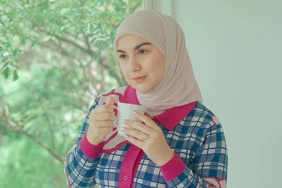 Ammar Zoni Narkoba, Irish Bella Posting Ayat Alquran: Aku Harus Kuat untuk Anak-anakku
