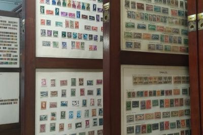Jelajah Bandung, Yuk Intip Koleksi Perangko Zaman Lawas di Museum Pos Indonesia