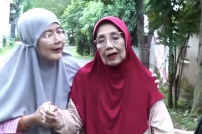 Pesan Mengharukan Nani Wijaya kepada Anak Sulungnya: Fokus Bekerja dengan Hati