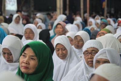 Kapan Bulan Puasa 2023? Ini Menurut Muhammadiyah dan NU!