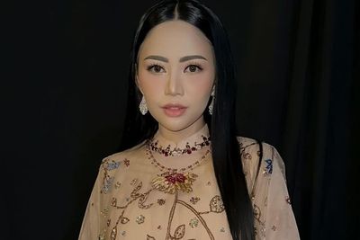 Makeup dan Cara Jalannya yang Kaku Saat Catwalk Dihujat, Rachel Vennya Beri Tulisan Bijak
