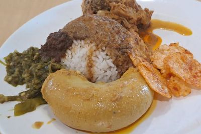 Kangen Masakan Minang karena Gak Mudik? Nasi Kapau Uda Jack Yogyakarta Bisa Ngobati Rindu