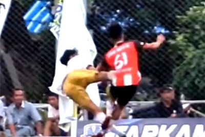 Viral Video Liga Tarkam Seketika Berubah Jadi Liga Kungfu, Horor Banget!