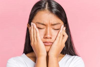 Ingin Atasi Kulit Wajah yang Kusam? Perbaiki Dulu Skin Barrier Kamu, Begini Caranya!