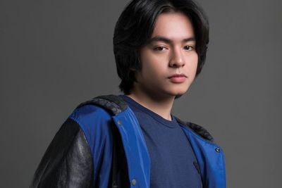 10 Film Angga Yunanda yang Enggak Boleh Kamu Lewatkan, dari Aksi hingga Romantis