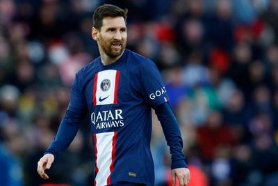 Messi Dihina-hina saat Tinggalkan Lapangan Usai PSG Kalah, Wajahnya Lesu
