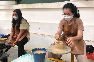 Asyiknya Workshop Pottery di Museum Keramik dan Seni Rupa Kota Tua