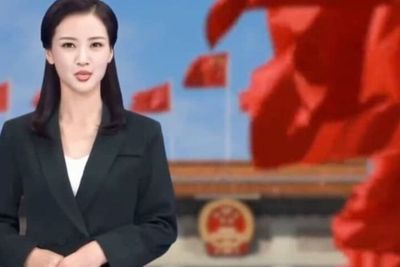 Berkenalan dengan Ren Xiarong, AI Buatan China yang Jadi Presenter Berita Nonstop