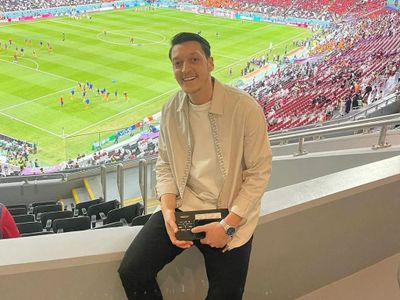 Diduga Terikat dengan Kelompok Sayap Kanan Turki, Mesut Ozil Dilarang Kembali ke Mantan Klubnya