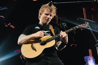 Berada di Titik Terendah, Ed Sheeran Akui Malu Pernah Kepikiran Mau Bunuh Diri