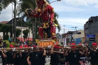 Ratusan Umat Hindu di Ambon Pertama Kali Gelar Pawai Ogoh-ogoh Peringati Nyepi