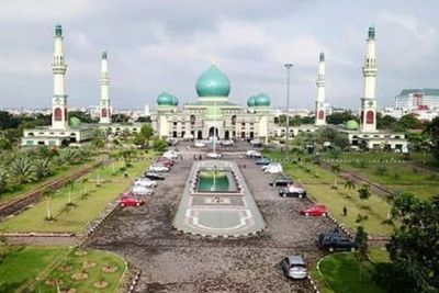 4 Masjid di Pekanbaru yang Sedia Takjil Gratis Selama Ramadhan, Pas Buat Ngabuburit!