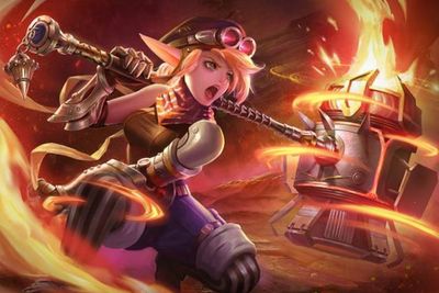 Build Item Hero Lolita, Tanker Inisiator yang Bikin Tim Lawan Nggak Berani Ngelawan
