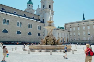Menjelajahi Salzburg, Kota Kelahiran Mozart yang Kaya Sejarah, Super Indah!