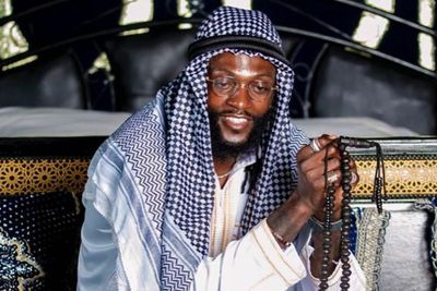 Mantap Jadi Mualaf, Eks Bintang Arsenal Ini Ungkap 13 Alasannya Peluk Agama Islam