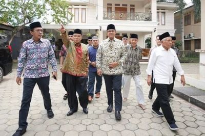 Ke Pondok Pesantren Luhur Al-Tsaqafah, Said Aqil Sebut Anies Baswedan Santri Nasionalis