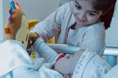 Kisah Bocah 9 Tahun Rela Donor Sumsum Tulang ke Adik yang Idap Leukimia Limfoblastik