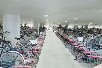 Ghent, Kota Hijau Terbaik yang Punya Tempat Parkir Sepeda Terbesar di Eropa